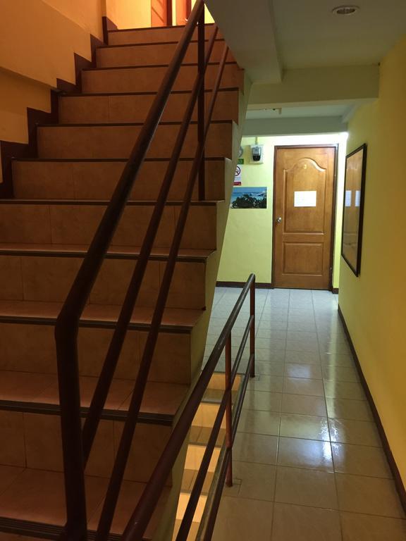 Andaman Place Guesthouse Patong Exterior foto