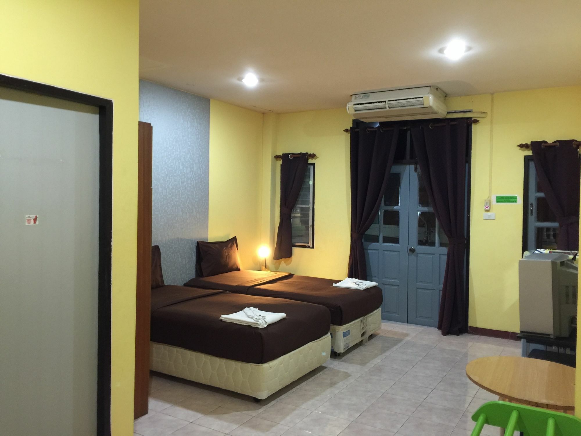 Andaman Place Guesthouse Patong Exterior foto