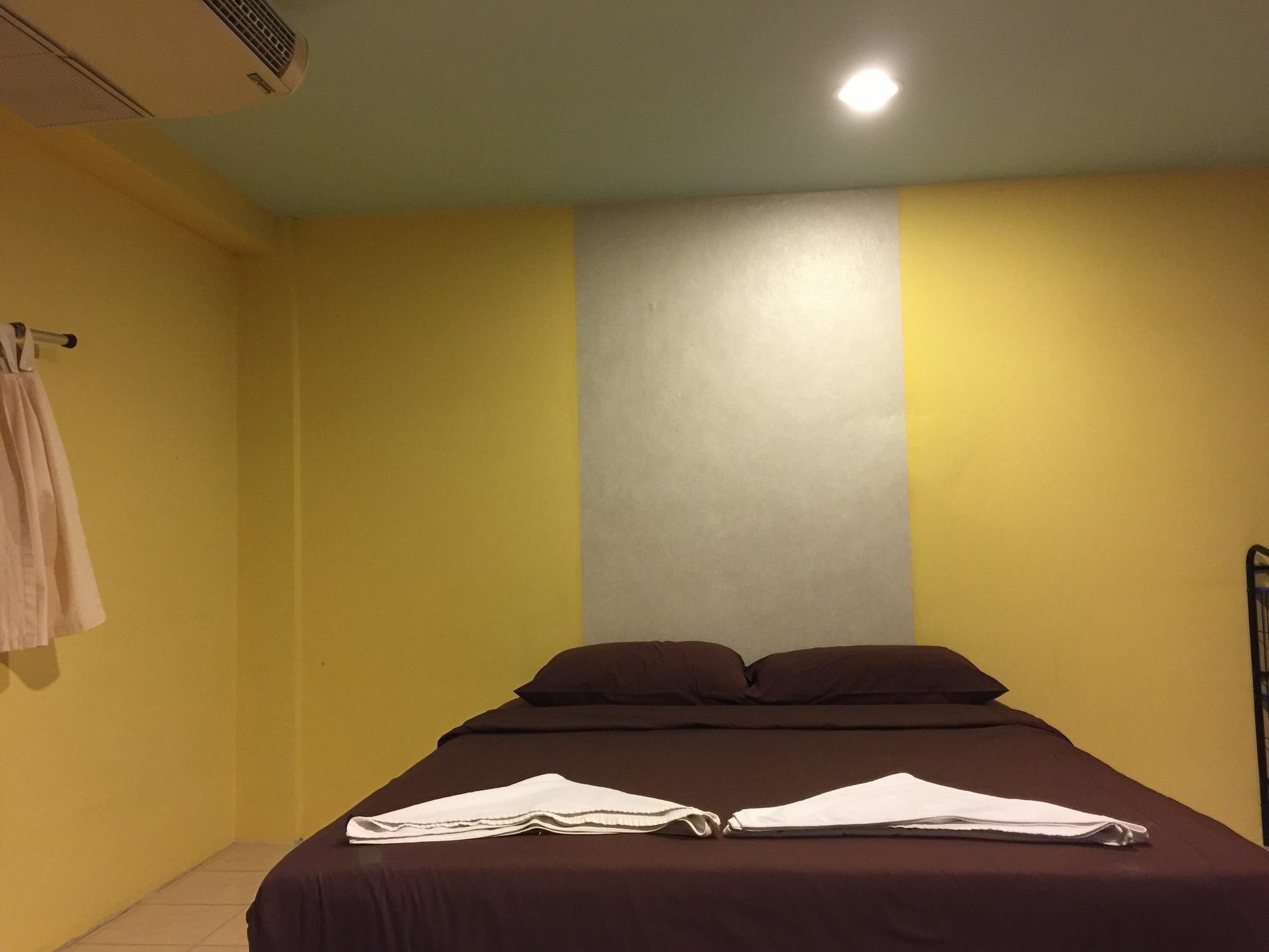 Andaman Place Guesthouse Patong Exterior foto